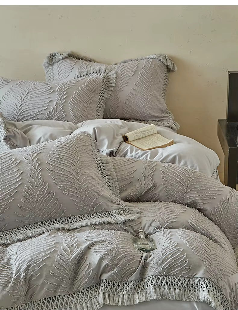 Shearing Floral needle premium 4 pc duvet cover set