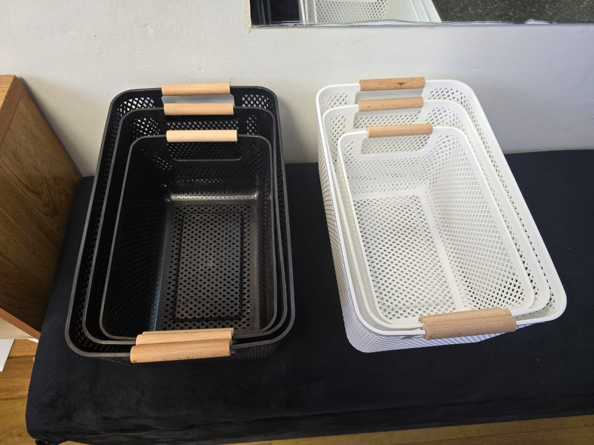 Mesh Plastic Storage Baskets with bamboo Handles.