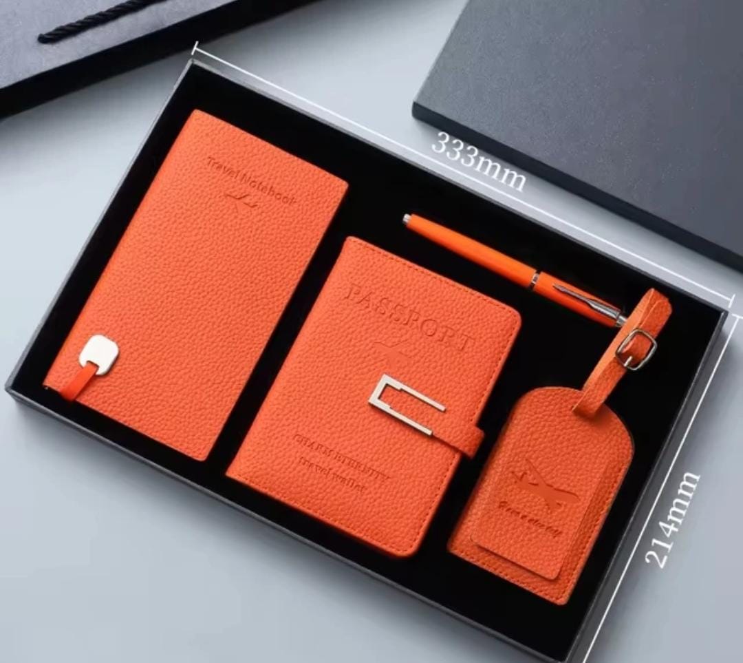 4pc Exquisite travel set accessories with gift box