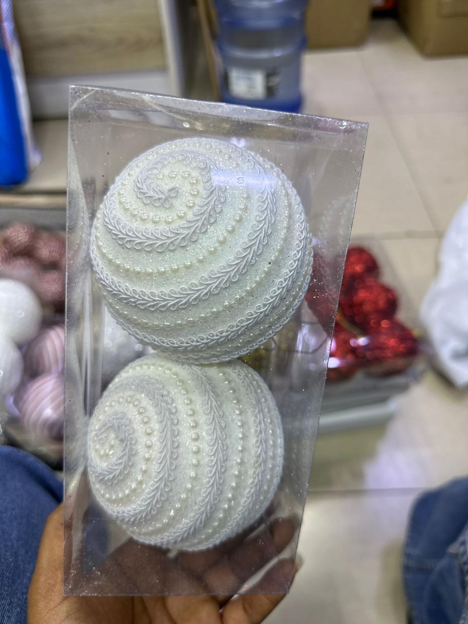 10 cm Christmas ornaments (2pc)