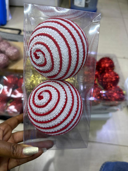 10 cm Christmas ornaments (2pc)