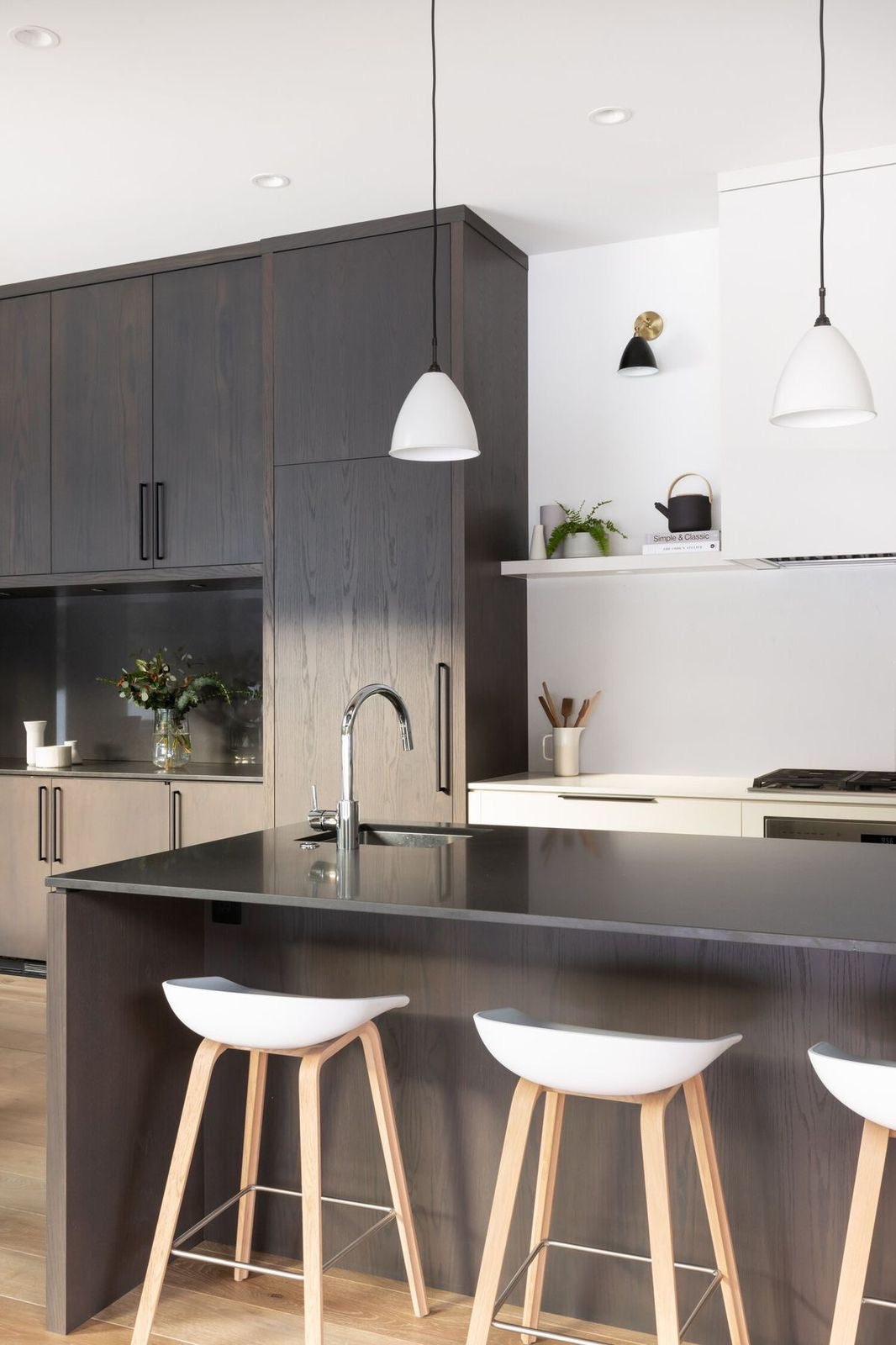 Nordic Modern Minimalism Bar