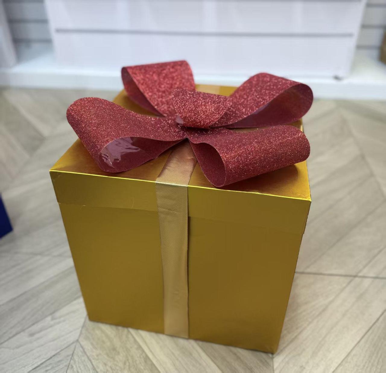 Luxury golden gift packaging