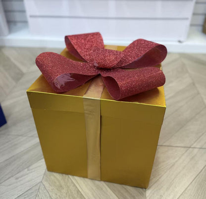 Luxury golden gift packaging