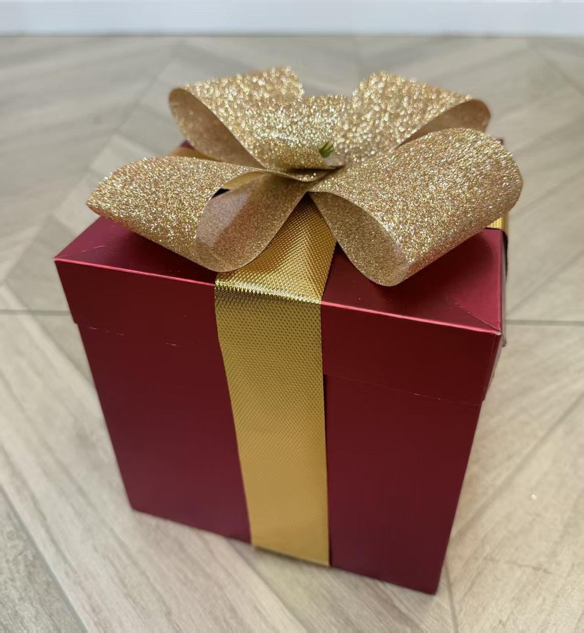 Luxury golden gift packaging