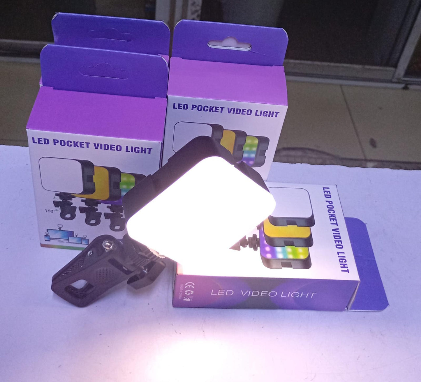 AY-83 LED POCKET VIDEO LIGHT