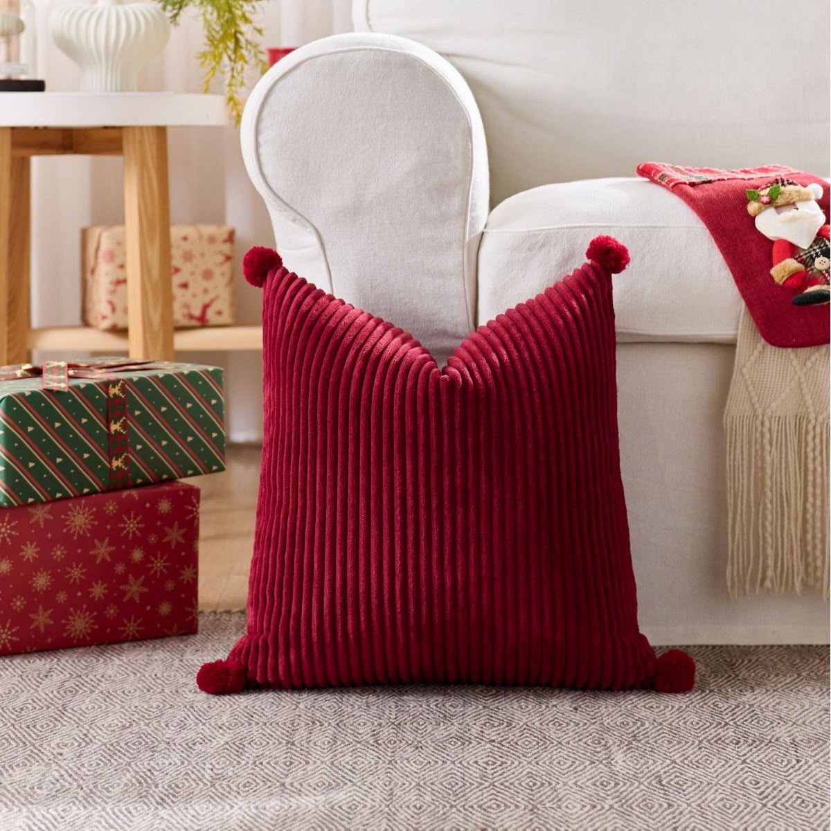🎄✨ PREMIUM VELVET CHRISTMAS CUSHION COVER!