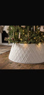 Luxury Plush Christmas Tree Skirt – 72cm (28")