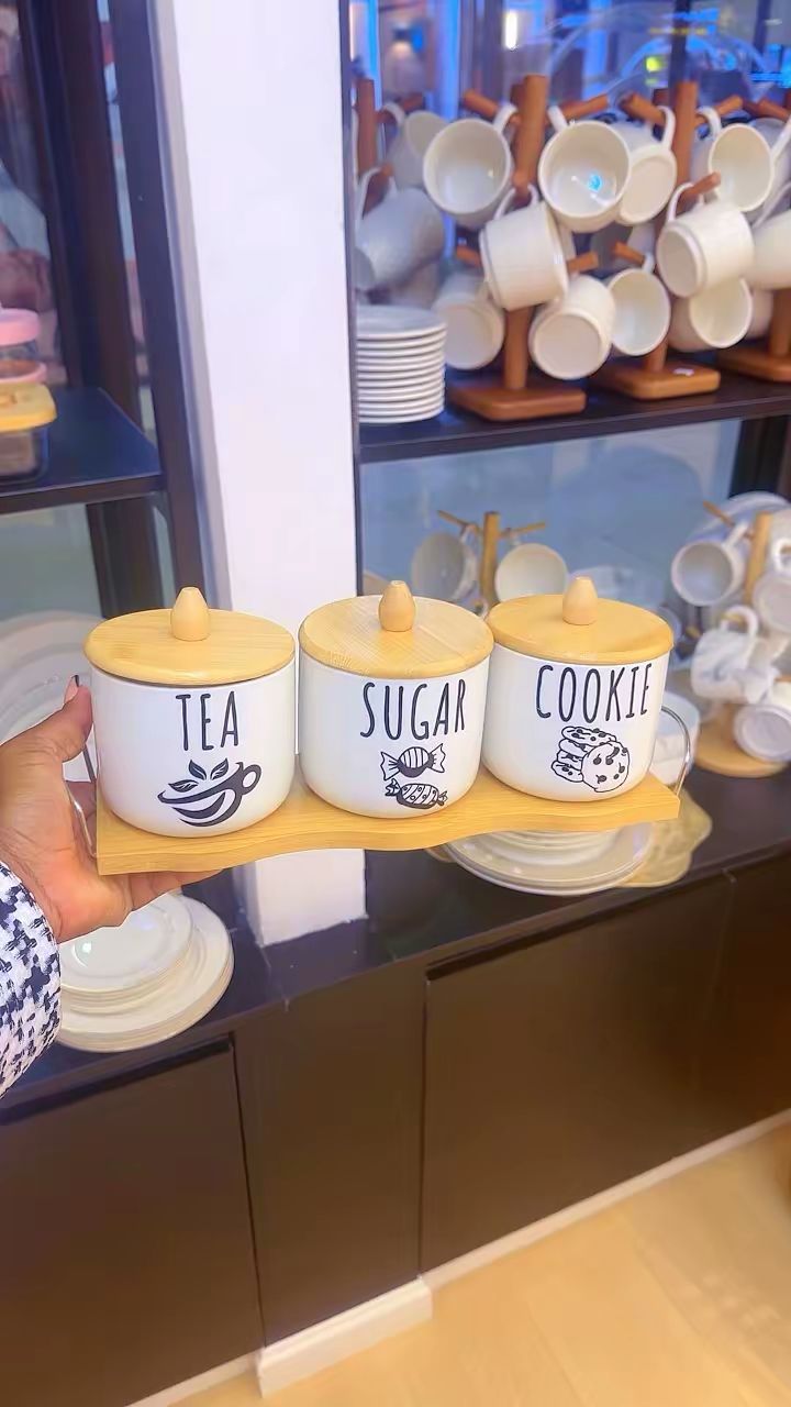 4pc Set Canisters with Tray