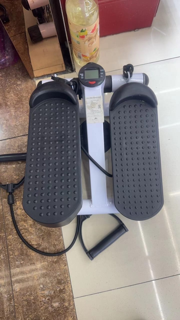Mini stepper with Resistance Bands