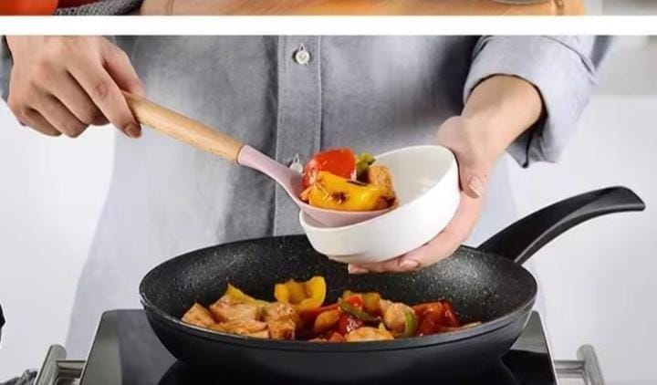 1pc Silicone Wooden handle serving spoon