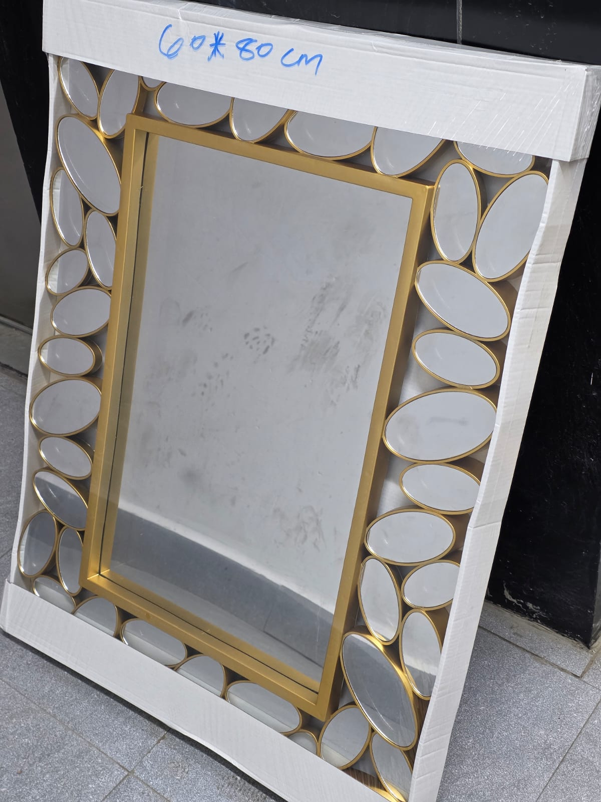 Luxury decorative mirror (Big size)