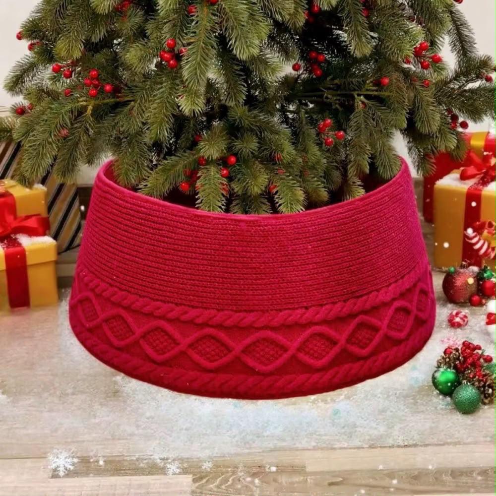 Luxury Plush Christmas Tree Skirt – 72cm (28")